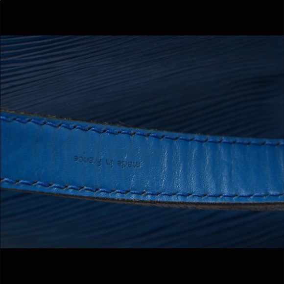 Luis Vuitton bucket bag - Picture 7 of 9